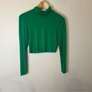 MSBASIC Green Cropped Mock Neck Long Sleeve Top Modal Size Large